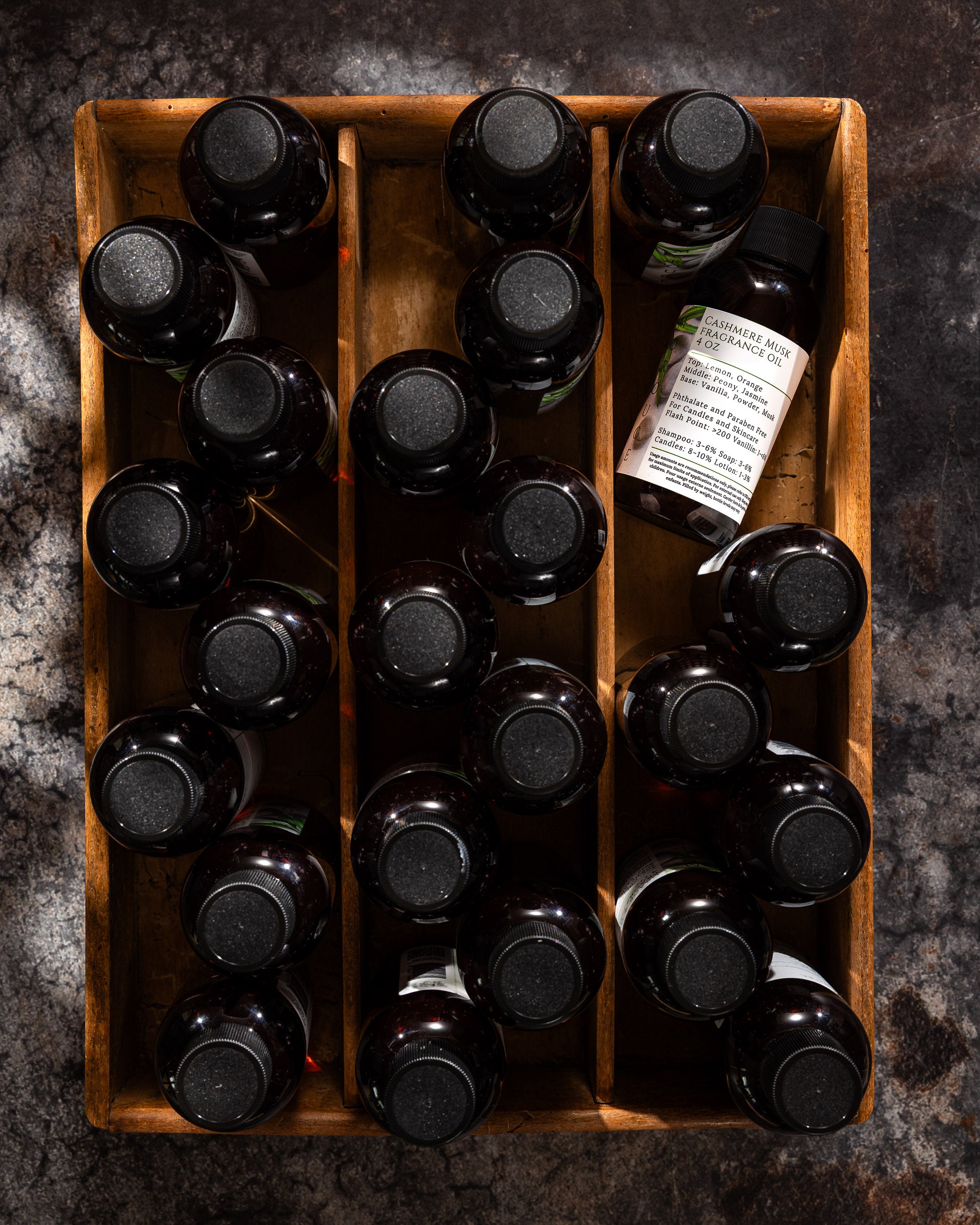 Morouge Cashmere Musk fragrance oil for soap and candle making.